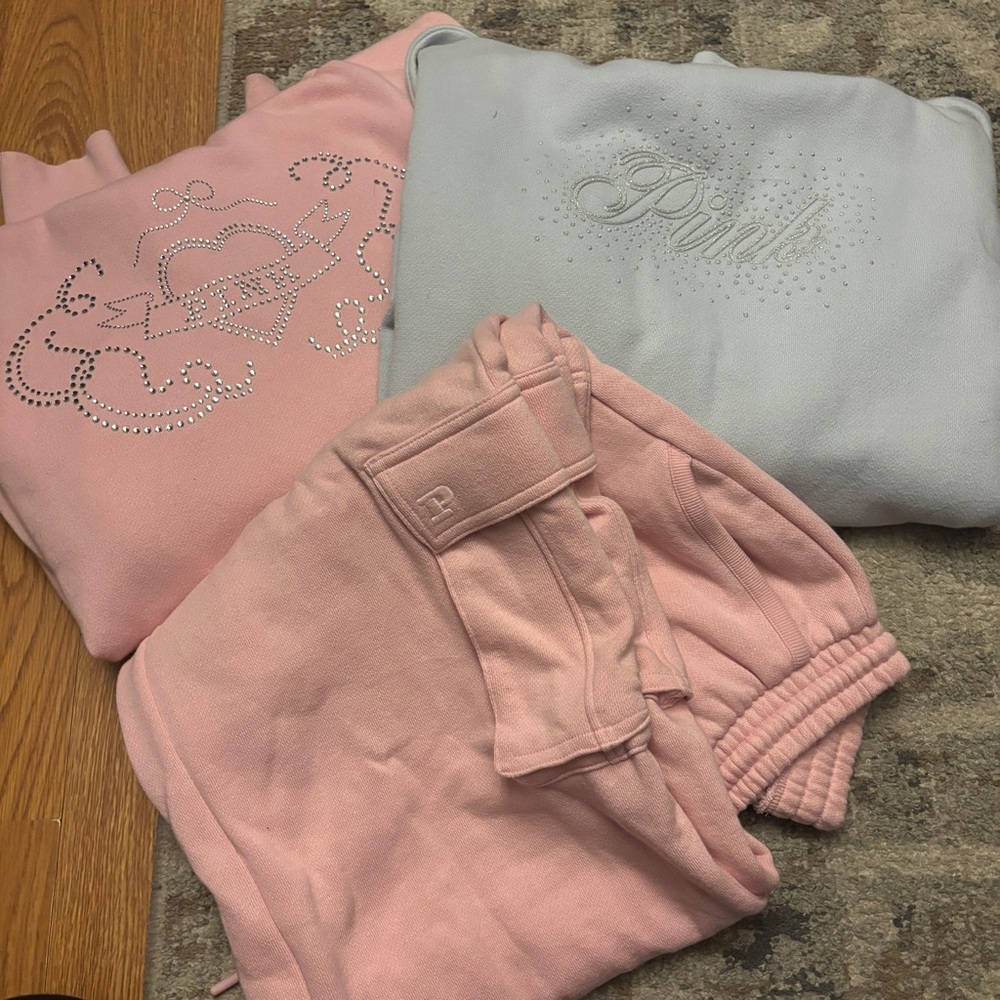 PINK Victoria’s Secret Bundle